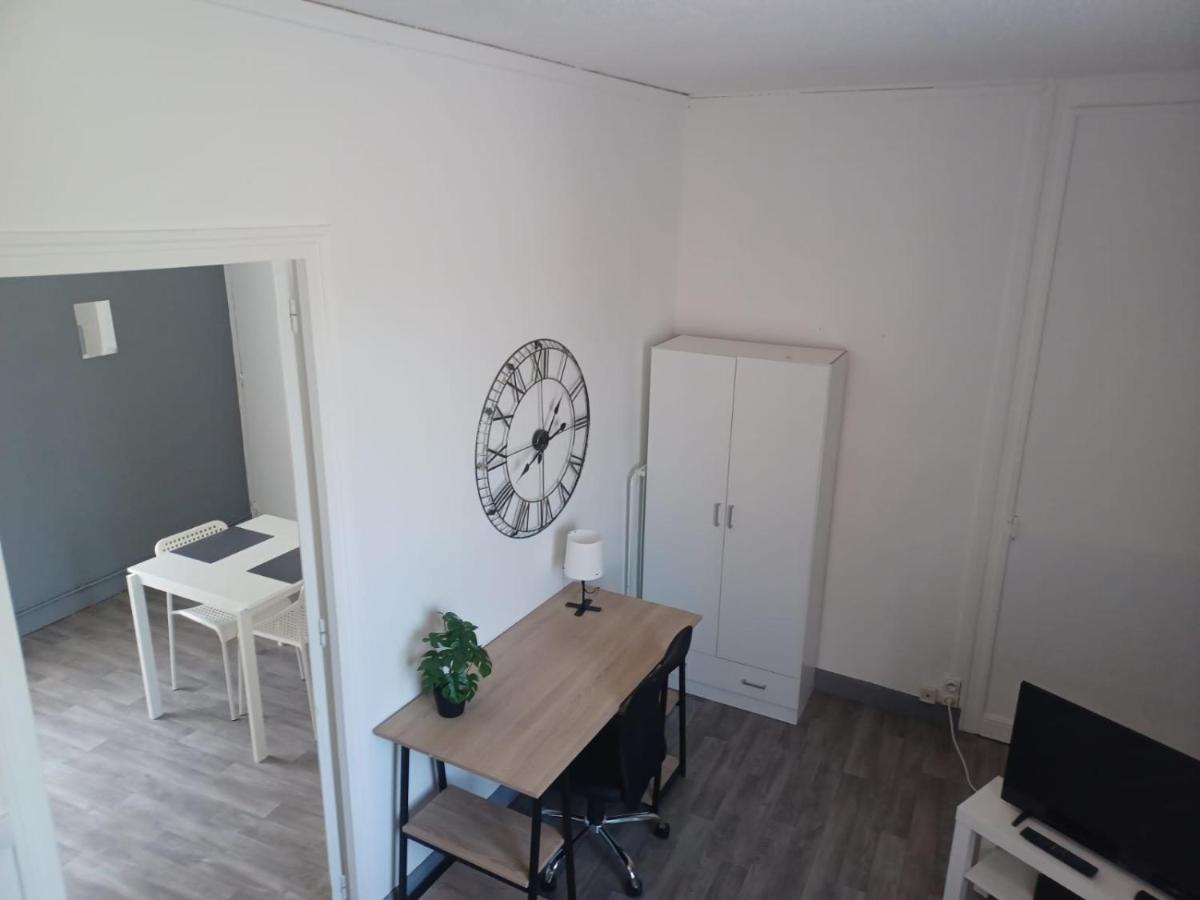 Le Carnot Proche Gare Et Iut Chez Adrien Apartment Saint-Quentin  Bagian luar foto