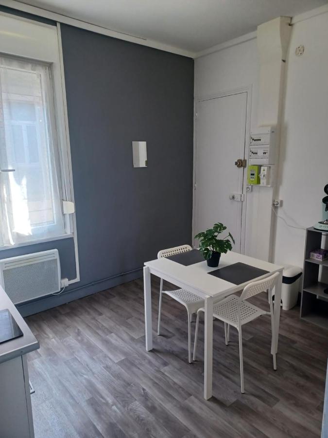 Le Carnot Proche Gare Et Iut Chez Adrien Apartment Saint-Quentin  Bagian luar foto